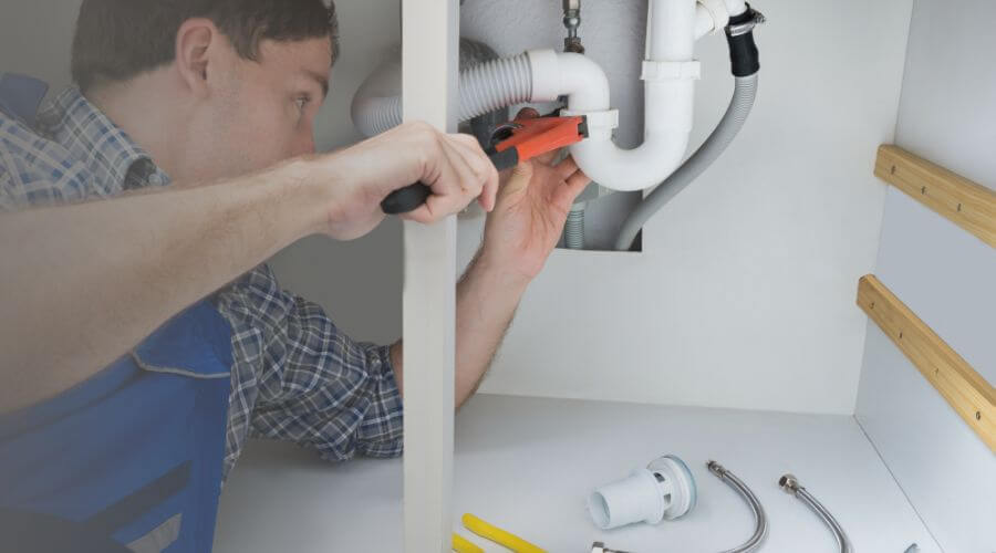 Expert burst pipe repair services in Almont, ND